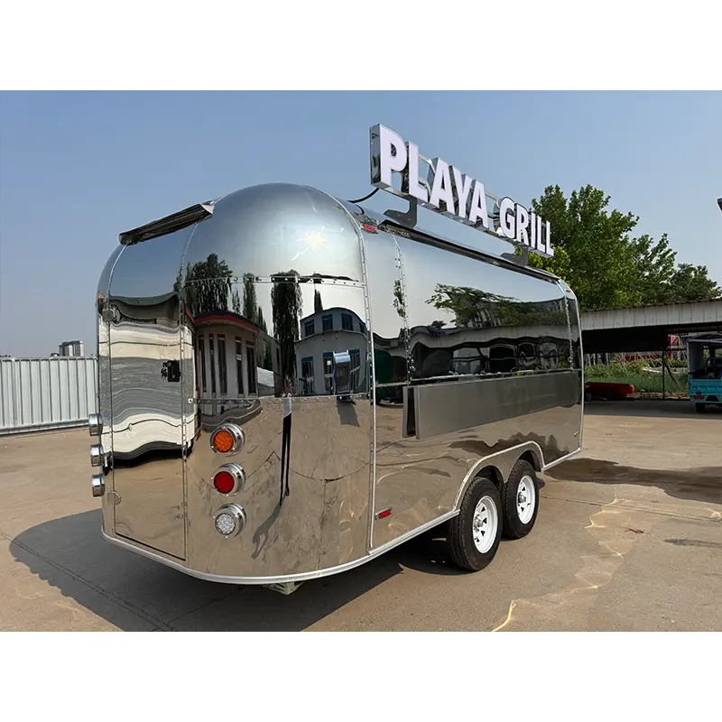 Trailer Airstream Stainless Steel Mirror Polandia