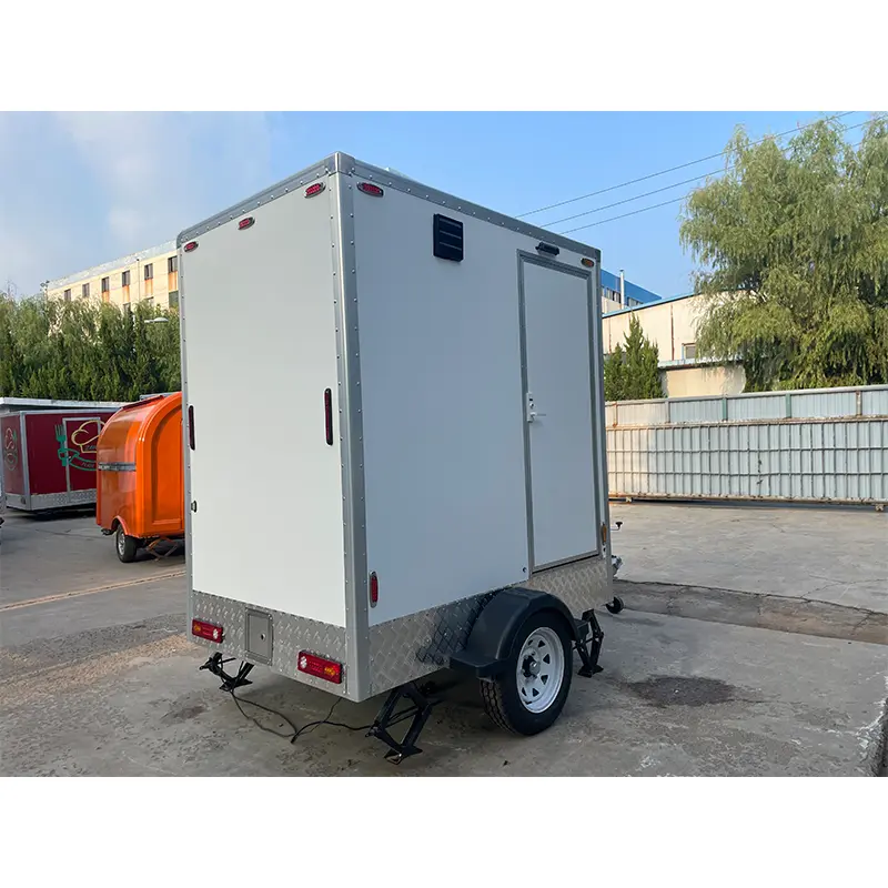 Trailer Kamar Mandi Seluler Stasiun Tunggal